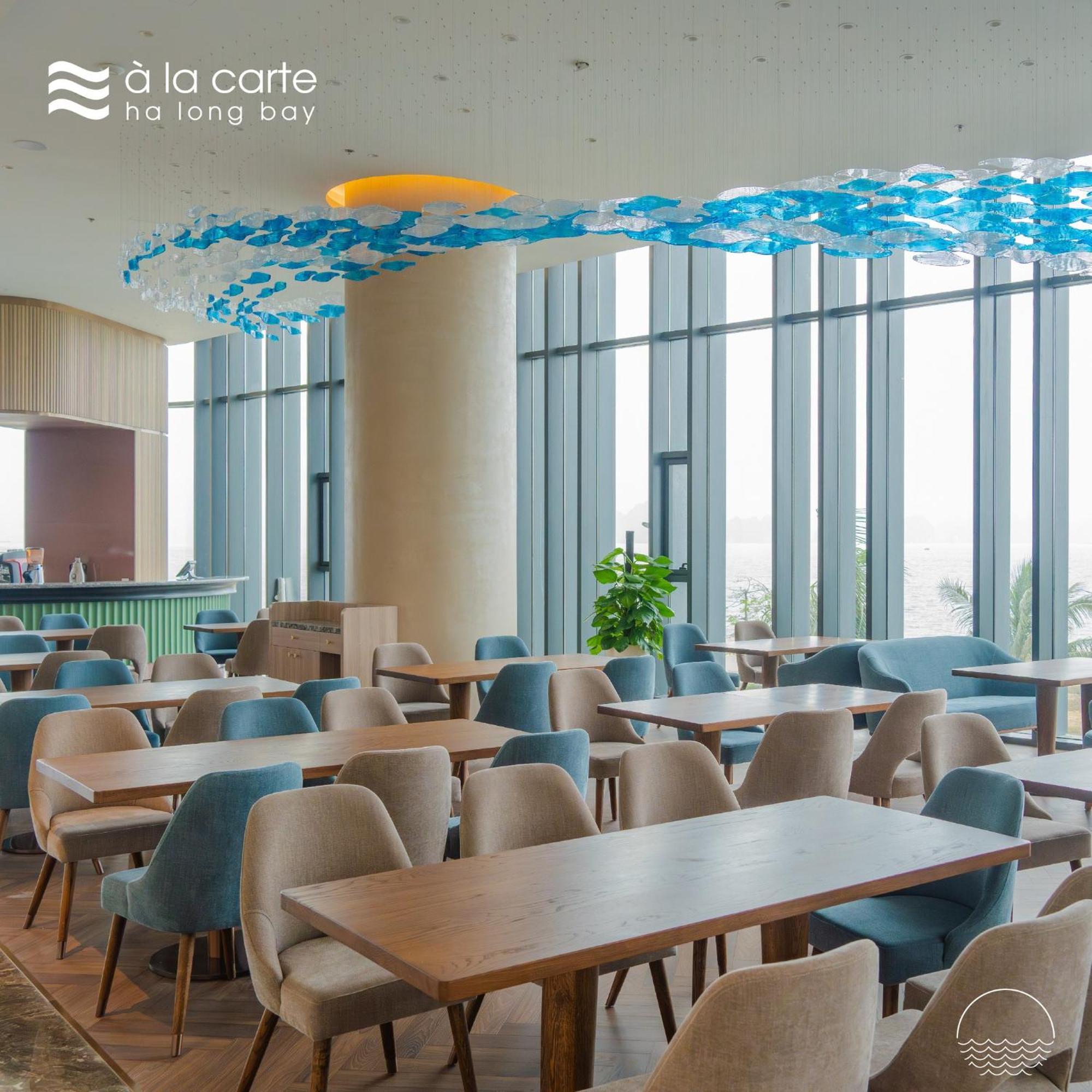 A La Carte Ha Long Apartment By The Beach Экстерьер фото